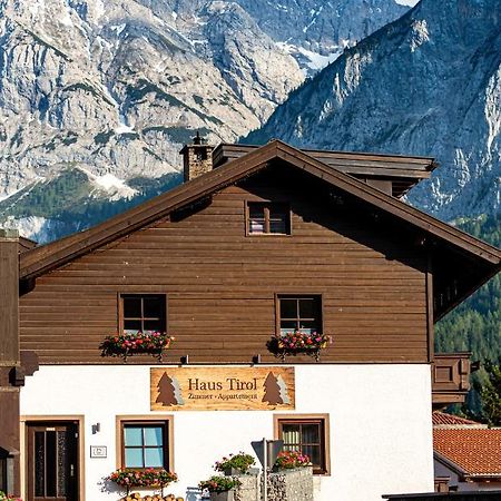 Haus Tirol Ehrwald Hotel Ngoại thất bức ảnh