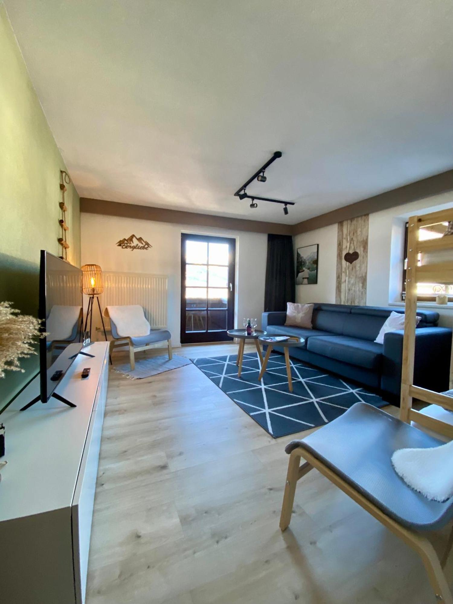 Haus Tirol Ehrwald Hotel Ngoại thất bức ảnh